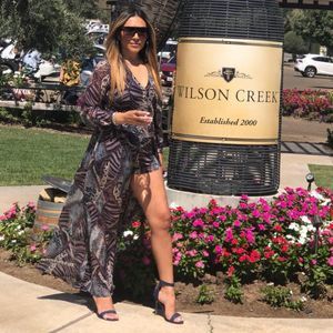 Meet your Posher, Lucienne